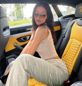 Mikaela Testa Biography, Age, Height, Weight, Family, Boyfriend