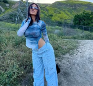 Mikaela Testa Biography, Age, Height, Weight, Family, Boyfriend