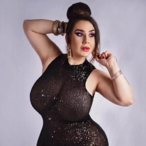 Romi Chase: Plus-Size Model, Tiktok Star, And Instagram Influencer