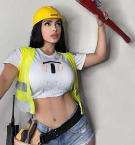 Who Is Analy Bazan? Wiki, Biography, Height, Weight, Family, Boyfriend