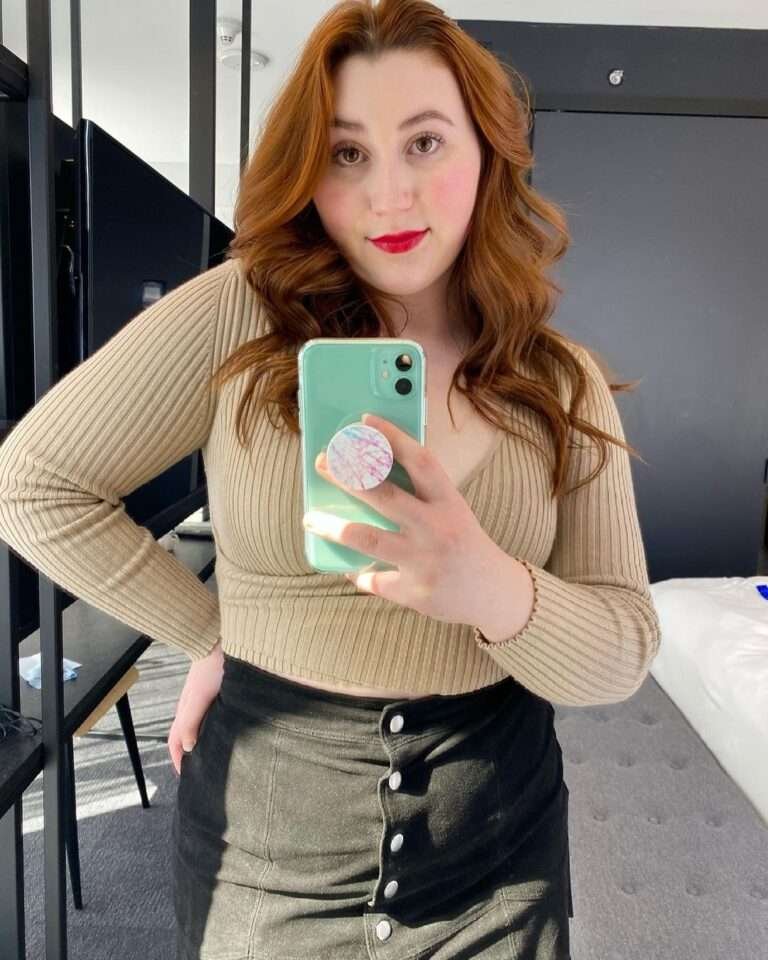 Isla Moon Wiki, Biography, Age, Source Of Height, Weight