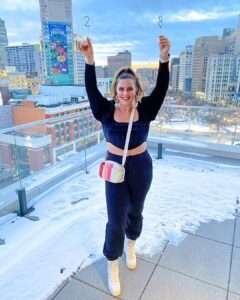 Underwatertori Wiki, Biography, Diver, Age, Tiktok, Family, Education