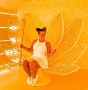 Underwatertori Wiki, Biography, Diver, Age, Tiktok, Family, Education