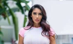 Diana Vazquez Wiki, Bio, Age, Source Of Income, Height, Nationality