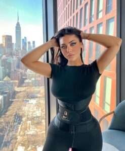 Dina Khalil (Dinaskha) Biography, Age, Height, Weight, Source Of Income