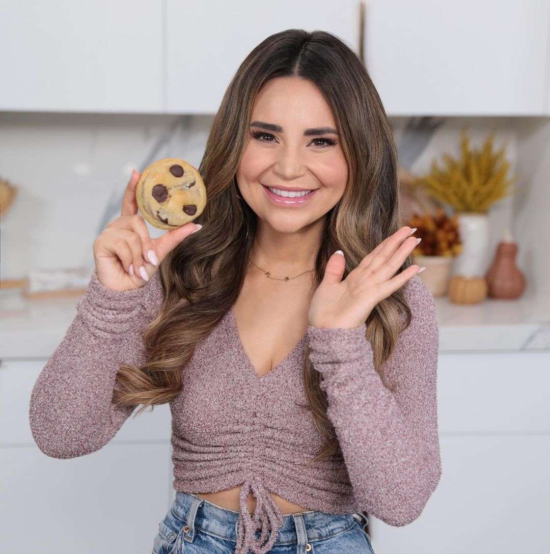 Rosanna Pansino American Youtuber, Biography, Age, Height, Weight, Net