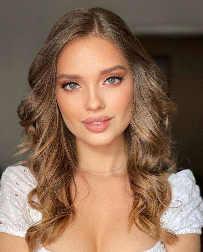 Katya Kotaro Biography, Age, Height, Weight, Modeling Career, Social