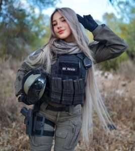 Natalia Fadeev (Gun Waifu) Biography, Wiki, Age, Height, Weight, Facts