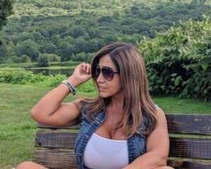 Yliana Diaz Age, Biography, Wiki, Weight, Height, Clothing List