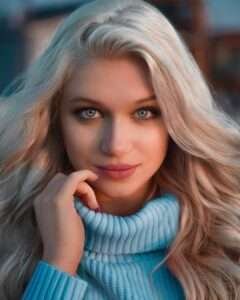 Charlotte Elise Age, Height, Biography, Wiki, #1 Best American TikTok