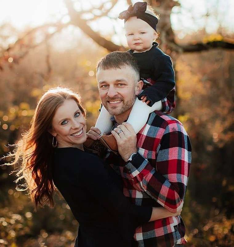 Jennifer Grandjean is celebrating Christmas with her husband and daughter Brooklyn.