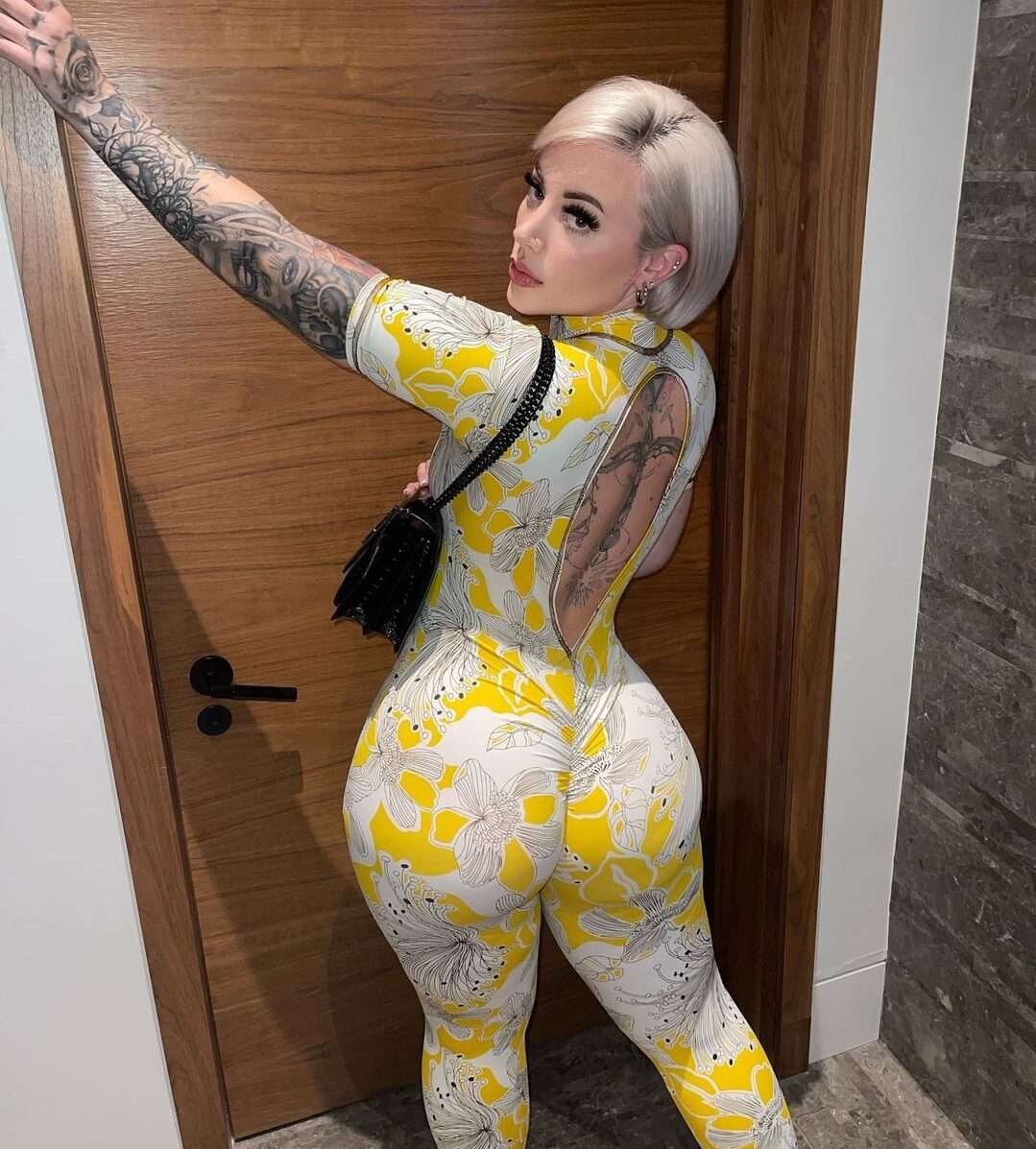 Woah Kenzy, Bio, Net Worth, Age, Interesting Facts, Family, Boyfriend, — InstaMix Global