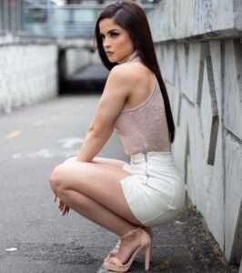 Valentina Garzon Bio, Age, Height, Net Worth, Family, Career, Exclusive