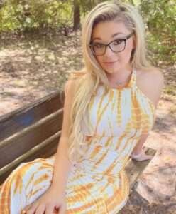 How Old Is Lexi Reign? Video Creator, Biography, Wiki, Source Of Income