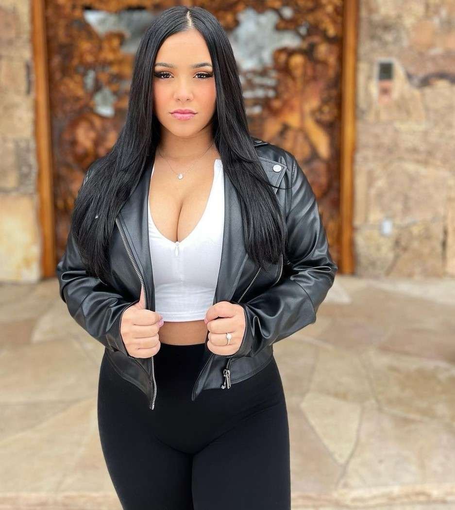 How Old Is Andrea Lopez? Age, Biography, TikToker Of USA, Adult Creator