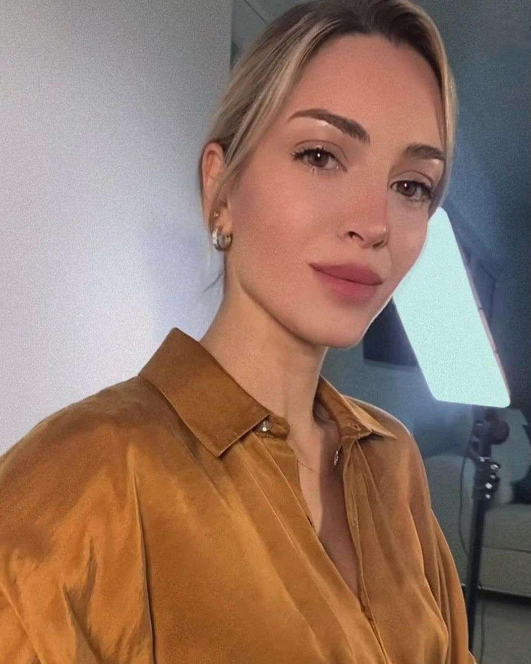 How Old Is Christina Invernizzi? Age, Biography, Wiki, Height, Jordan
