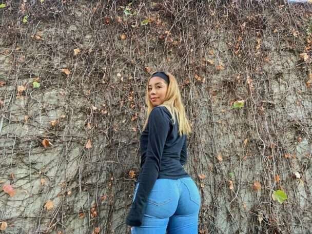 How Much Does Pamela Yanez Earn From OnlyFans? Age, Bio, Wiki, Height