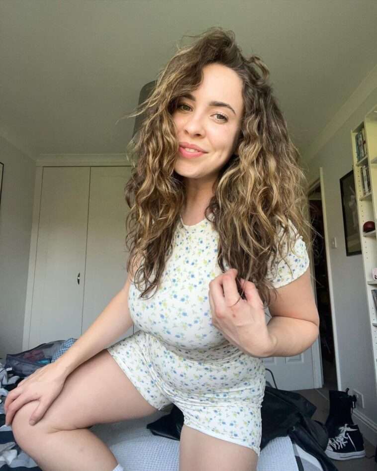 Ruby May OnlyFans Star Bio, Age, Height, Wiki, Relationships, Net