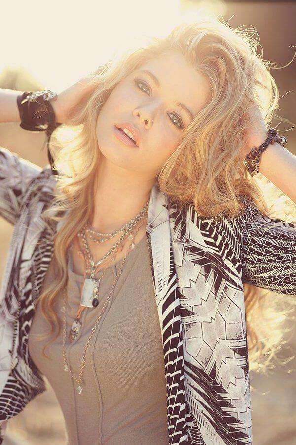Brittany Ashton Holmes – Biography, Age, Career, and More 10 Brittany Ashton Holmes is wearing stylish outfit and posing while taking the picture
